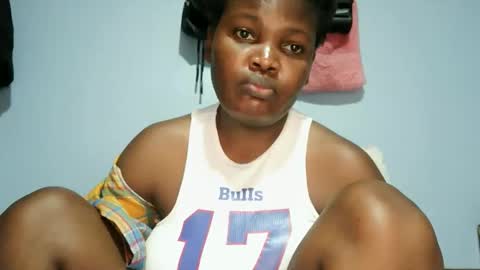 cute_roxie online show from October 5, 2:24 pm