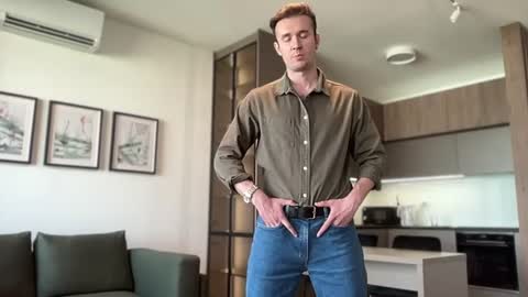 cute_skywalker online show from June 25, 3:17 pm