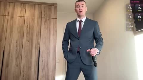 cute_skywalker online show from February 23, 8:27 am