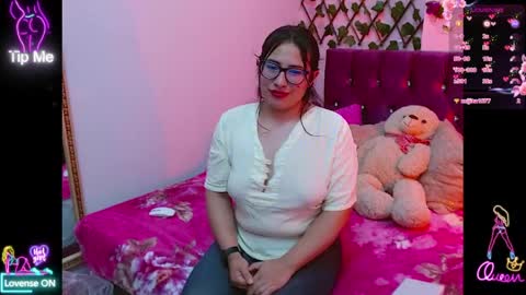 cute_zoe1 online show from March 26, 11:32 pm