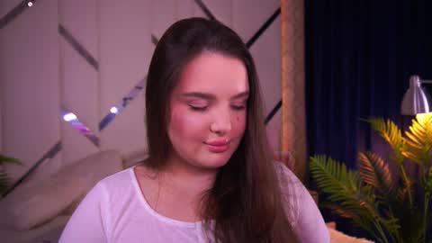 Amber online show from October 13, 12:01 am