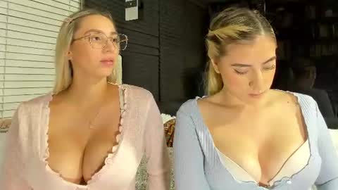 WANNA SEE MORE OF TWINS              online show from June 25, 5:12 am