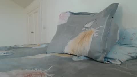 Anne-Marie  online show from October 10, 10:54 am