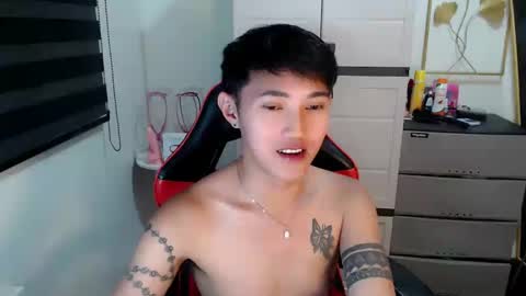 Steph online show from March 12, 12:09 pm