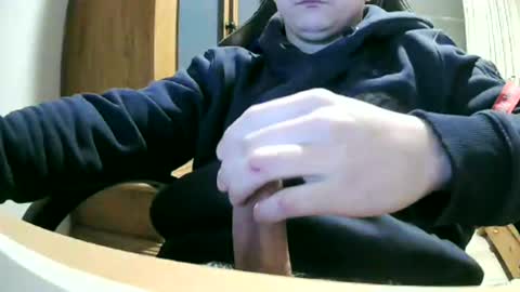 Cuteboy090 online show from January 26, 7:31 pm