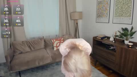 Alice online show from October 13, 8:38 am