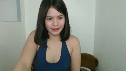Snapshot of cutecindy2000 chatting on February 27, 10:01 am cutecindy2000 online show from February 27, 10:01 am