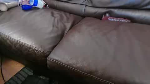 cutecouple online show from November 9, 3:26 pm