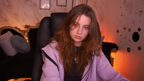 Foxy online show from May 8, 12:44 pm