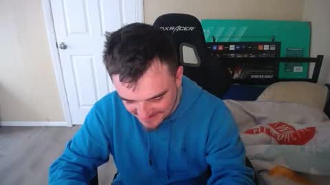 cutelittlepumpkin online show from April 17, 10:12 pm