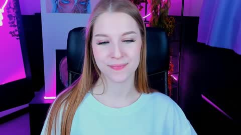 Rina online show from December 7, 5:43 am