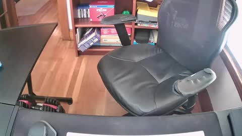 cutenerd15 online show from November 24, 7:45 pm