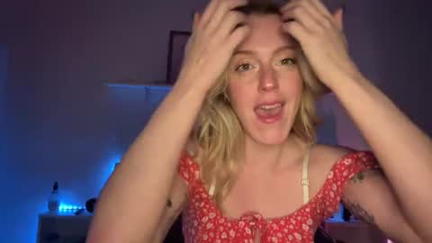 Sophia online show from June 29, 2:30 am
