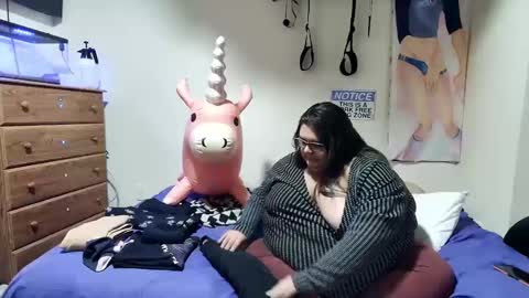 Cutetea online show from January 24, 3:00 am