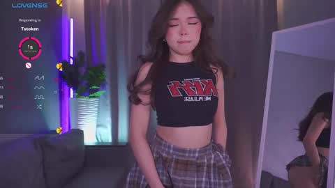 Julia online show from November 4, 1:12 pm