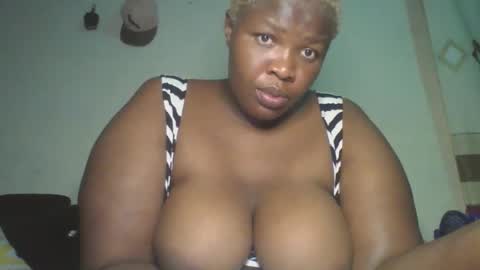 Snapshot of cutey_mellanin chatting on September 21, 5:06 pm cutey_mellanin online show from September 21, 5:06 pm
