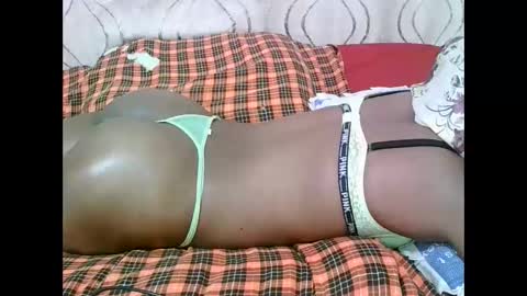 Snapshot of cutie_sally chatting on September 21, 3:54 am cutie_sally online show from September 21, 3:54 am