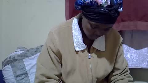 cuttepappy online show from May 13, 4:05 pm