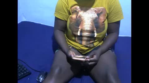 cuttie_baby online show from April 5, 1:46 am