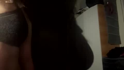 cynthiac12345 online show from November 22, 9:51 am