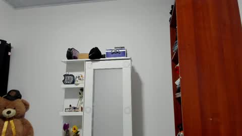 Cynthia online show from April 17, 12:07 pm