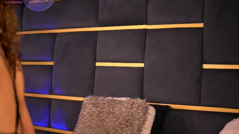 Ivy online show from February 13, 4:11 am