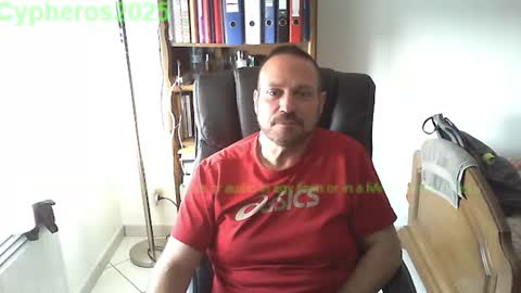 Snapshot of cypheros2025 chatting on February 19, 10:01 am Chris online show from February 19, 10:01 am