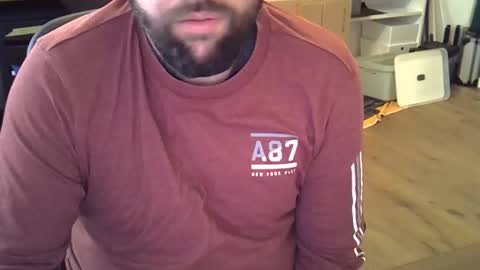 cyrsug online show from December 3, 12:39 pm