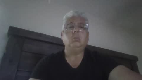 czar1974 online show from April 25, 11:56 am