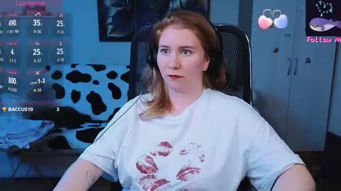 Donna online show from October 6, 10:27 pm