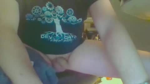 d7xxt1r7 online show from January 10, 11:08 pm