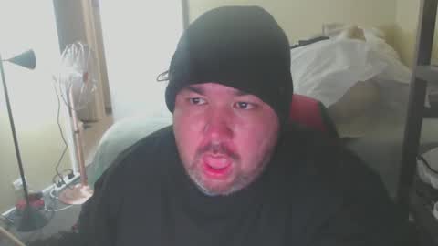 Snapshot of d____w chatting on February 15, 10:11 am d____w online show from February 15, 10:11 am