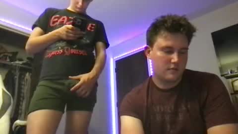 Snapshot of d_dart chatting on September 11, 3:41 am Aeboy12 online show from September 11, 3:41 am