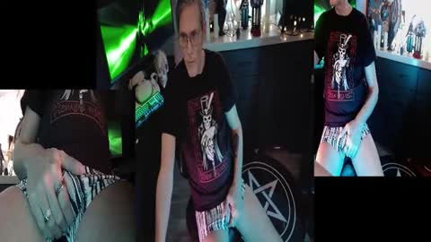 Dave online show from February 11, 8:45 pm