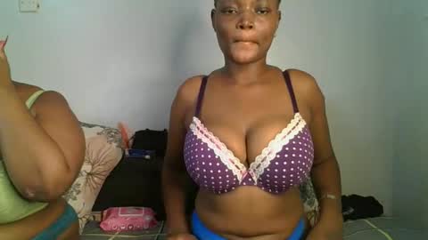 daddyiestoy online show from October 9, 4:01 pm