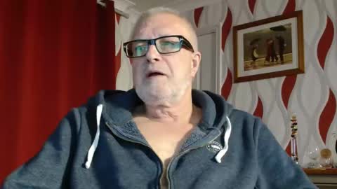 Brian ... online show from October 8, 8:15 pm