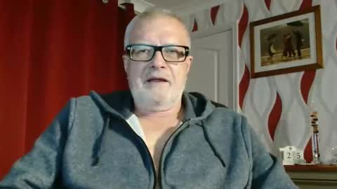 Brian ... online show from September 25, 8:05 pm