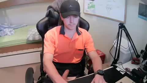 daddy__desires online show from April 27, 1:36 am