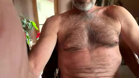 daddy_cowboy2 online show from May 13, 7:23 pm
