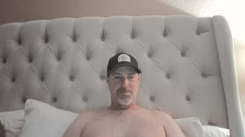 daddy_likes_it__ online show from May 17, 4:22 am