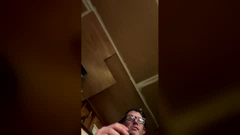 daddybigdick480 online show from May 6, 9:32 pm