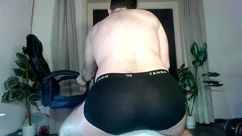 Greekboy28 online show from March 3, 2:26 am