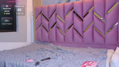 JAZMIN online show from October 11, 7:17 pm