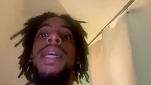 Snapshot of daddylongyk chatting on September 11, 12:34 am daddylongyk online show from September 11, 12:34 am