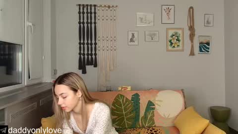 Zoe online show from October 21, 8:23 pm