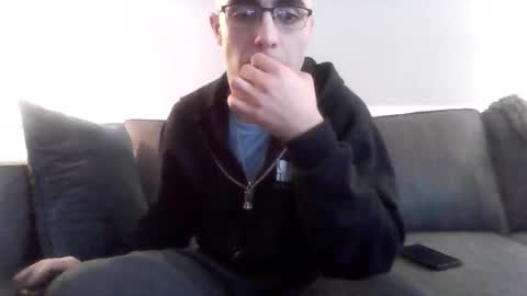 BeauTifulBoy97 online show from April 12, 8:57 pm