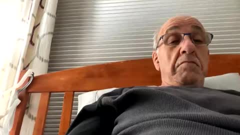 daddyweis online show from February 26, 3:43 am