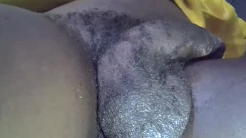 GIANT  Lamar  72 ft  tall  with a  10 inches  BBC   hard quick cumshot in private show lets go online show from March 31, 12:33 am