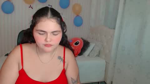 daeneryslove_doll online show from October 17, 9:46 am