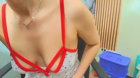 Dafne Castro online show from March 7, 6:52 pm